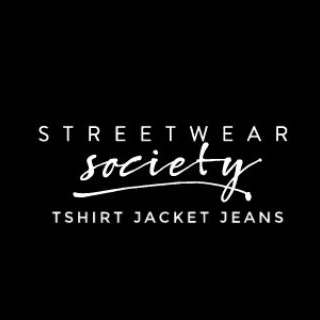 STREETWEAR TSHIRT/JACKET/JEANS